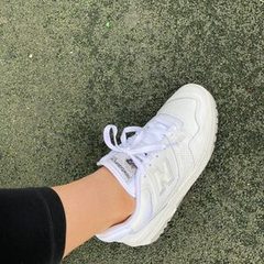 Заказ клиента: кроссовки New Balance